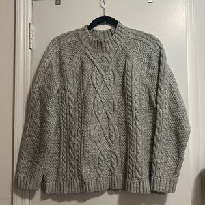 Grey cable knit Abercrombie sweater
